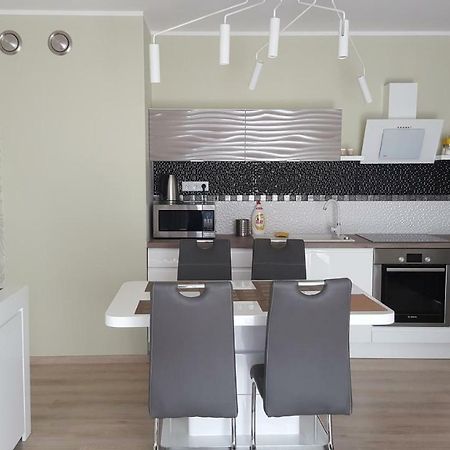 Wroclaw Apartamenty Kepa Mieszczanska 外观 照片
