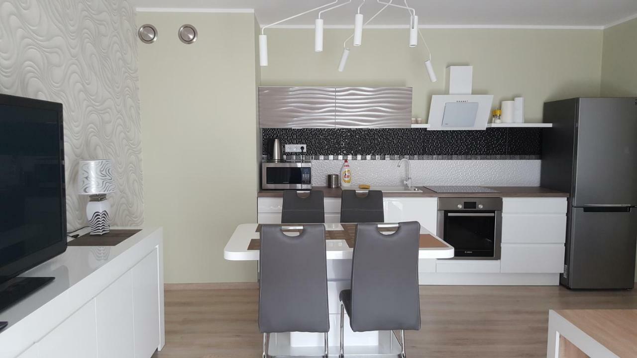 Wroclaw Apartamenty Kepa Mieszczanska 外观 照片